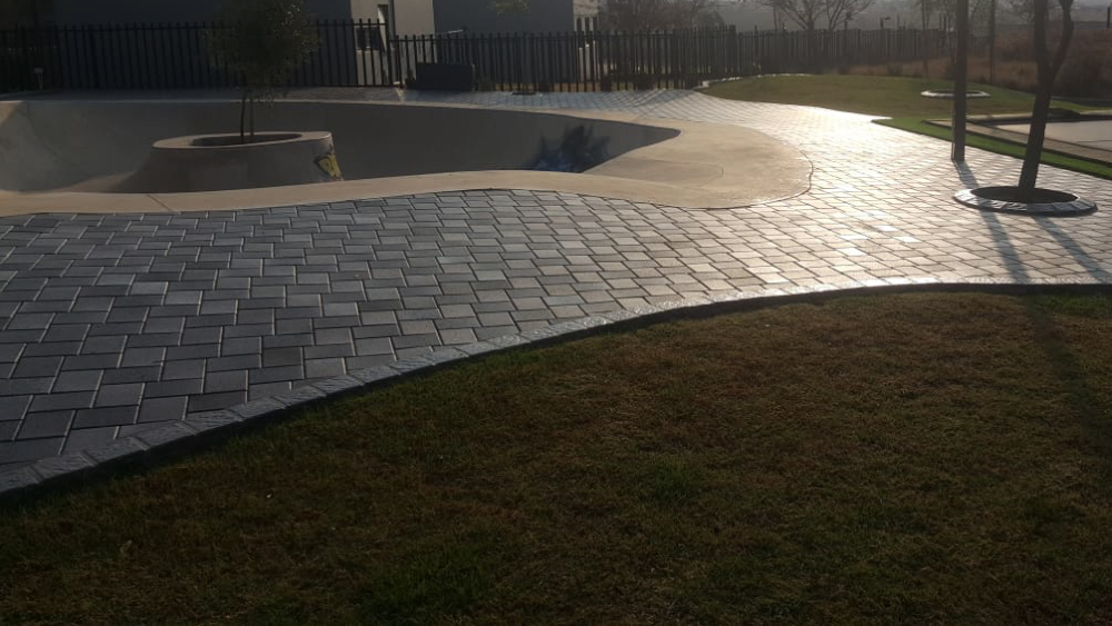 Easy-Edge-Commercial-Paving-Design